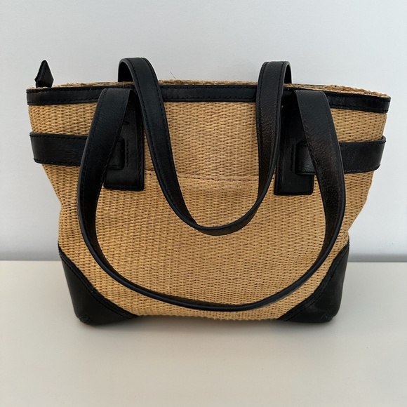 Michael Kors Tan and Black Shoulder Bag - Picture 2 of 5